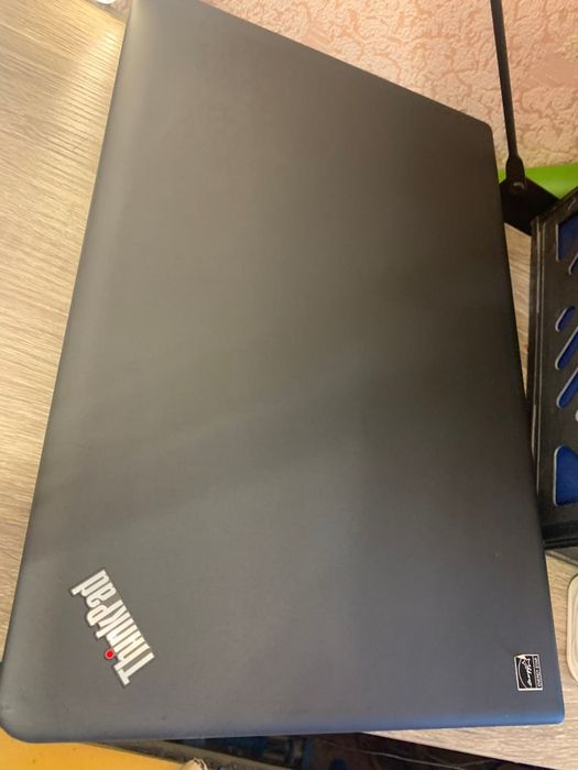 Lenovo e 550 продам