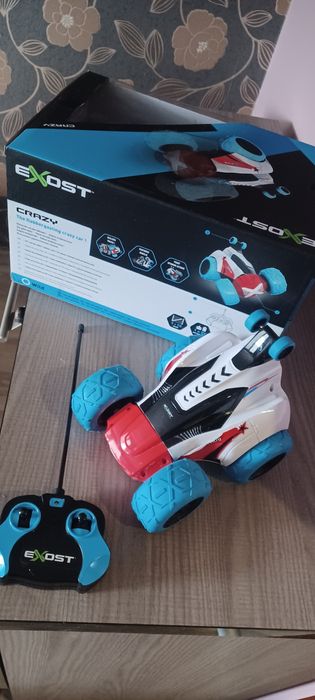 Sprzedam samochód sterowany exost crazy