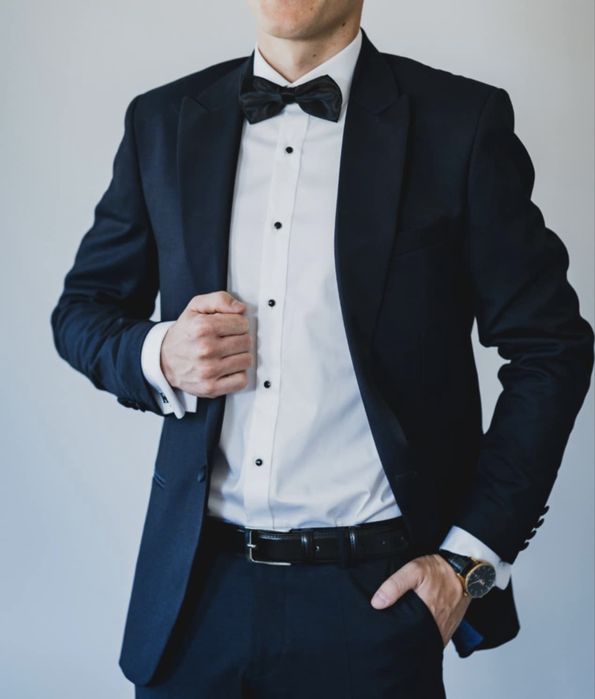 Garnitur smokingowy ślubny studniówkowy