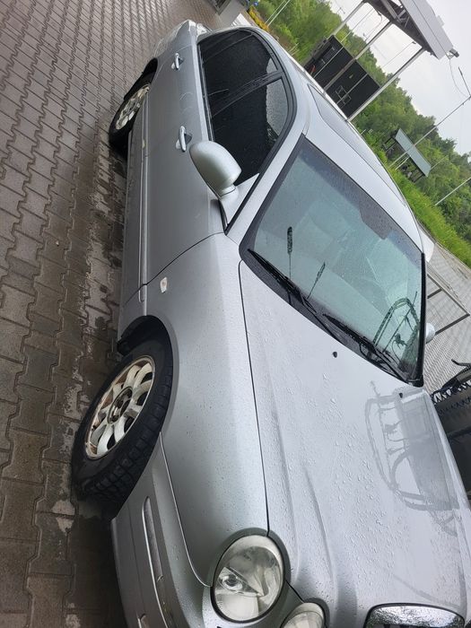 Автомобіль kia amanty opirus 3.5