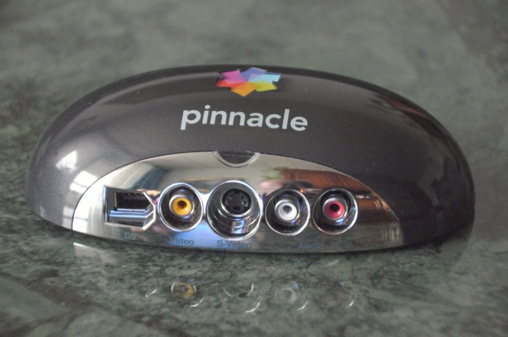 Pinnacle Studio 710-usb в комплекте с кабелями