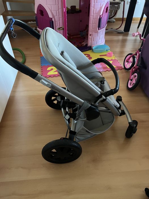 Carrinho Quinny buzz Xtra + Ovo Besafe