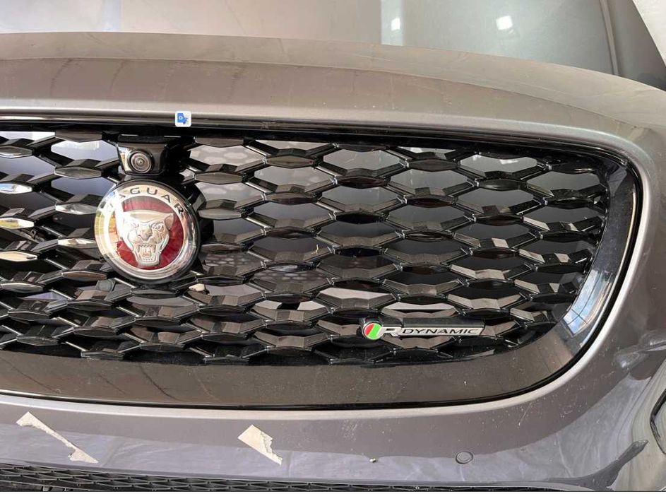 Комплект переду Jaguar E-Pace R-Dynamic