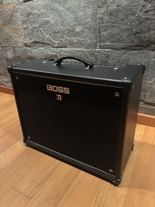 Boss Katana 100 + GAFC + Capa