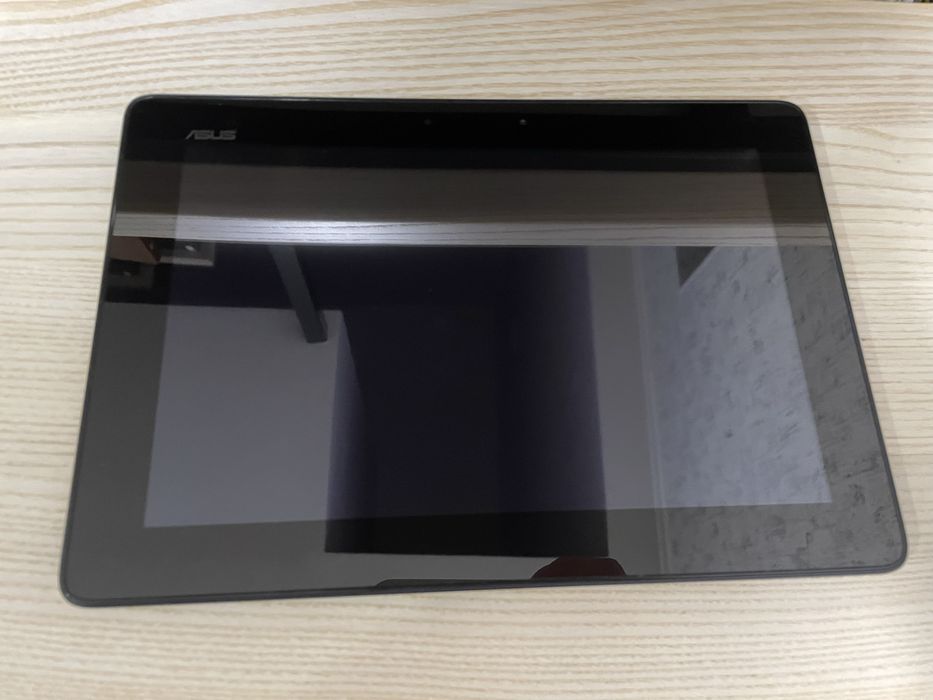 Планшет Asus ME302C