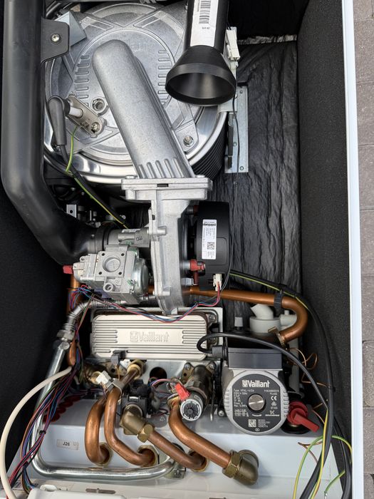 Vaillant t8 Вайлант 24-28kw  Конденсаційний 2 контурний газовий котел