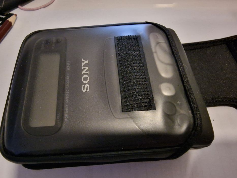 Sony walkman Minidisc MD MZ R2 com bolsa, bateria e caixa pilhas