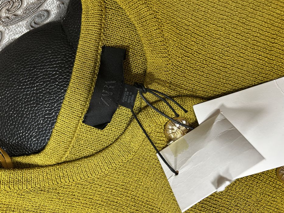 Костюм Zara новий