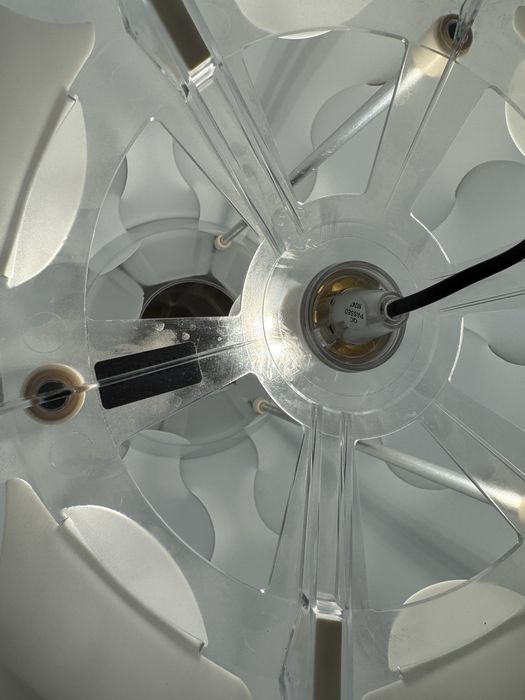 Лампа IKEA Puzzle білого кольору діаметр 65см люстра торшер світильник