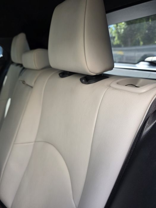Продам Lexus UX  в ідеалі