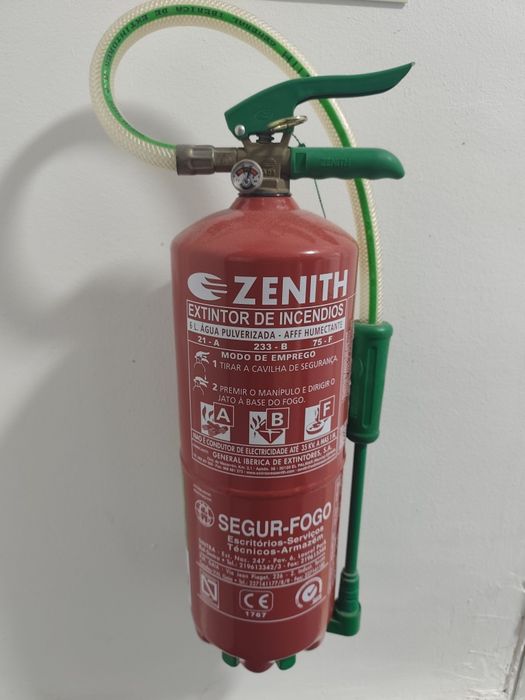 Material contra incêndio