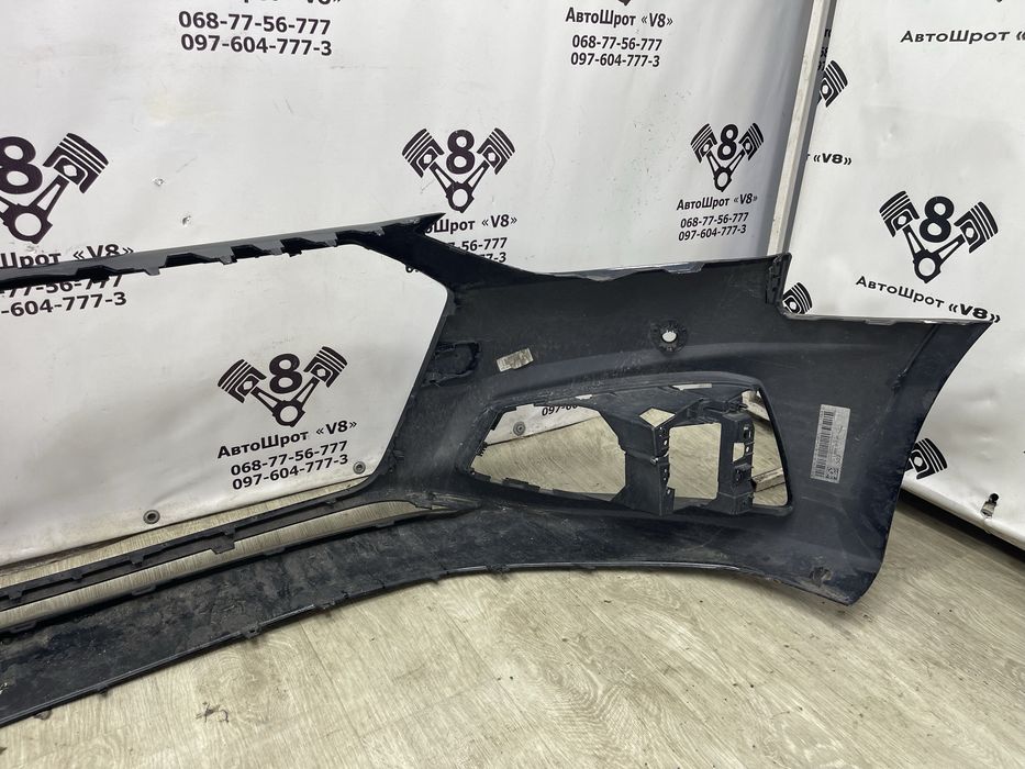 Бампер передній Audi A4 B9 8W 8W0807437AH ауді а4 б9 голий бампер