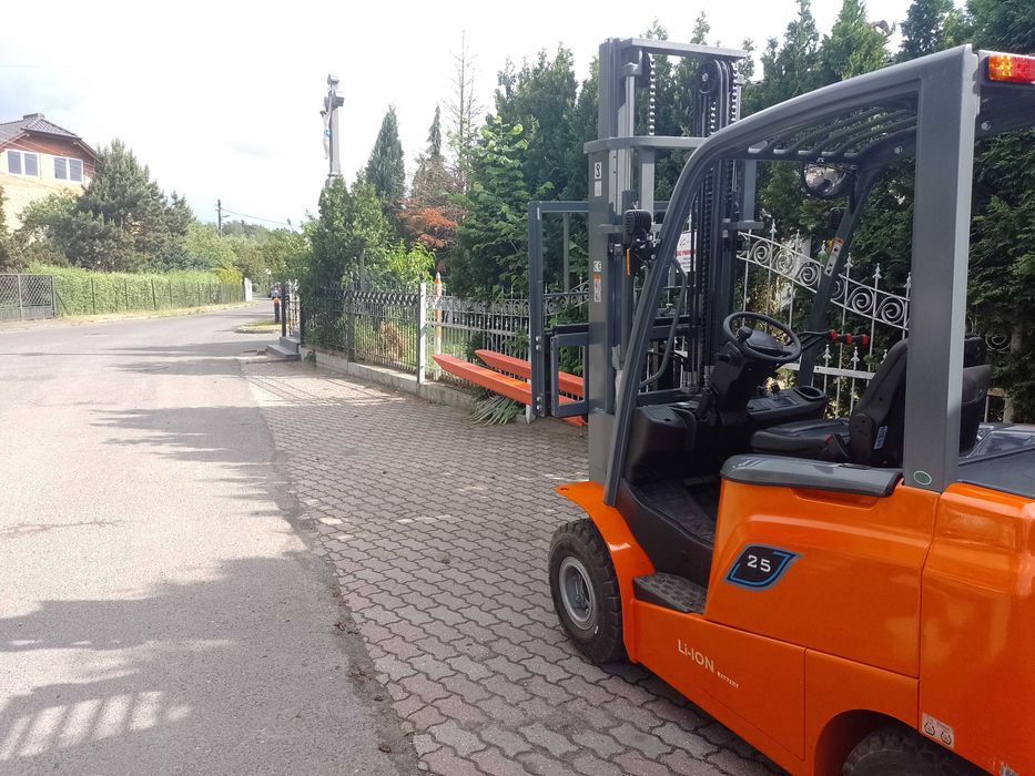 Wózek Widłowy Elektryczny 2,5 T 3,3 M Hangcha