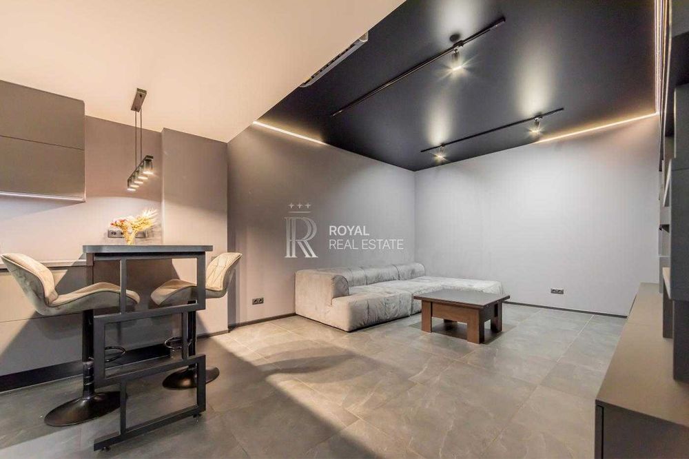 Терміновий прождаж Будинку Таунхаусу в Києві ГАЗ Укриття Гараж