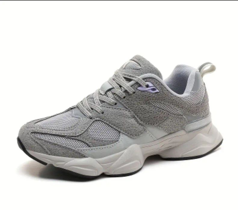 Продам круті кроси