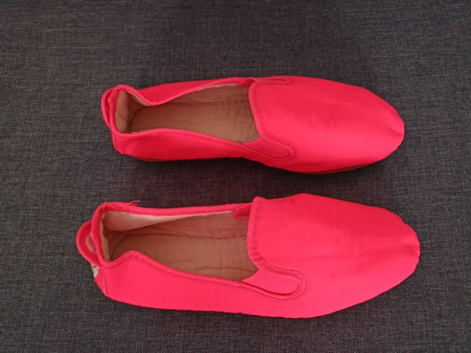 Bardzo wygodne espadryle, trampki, wkładane tenisówki, żarówiaste