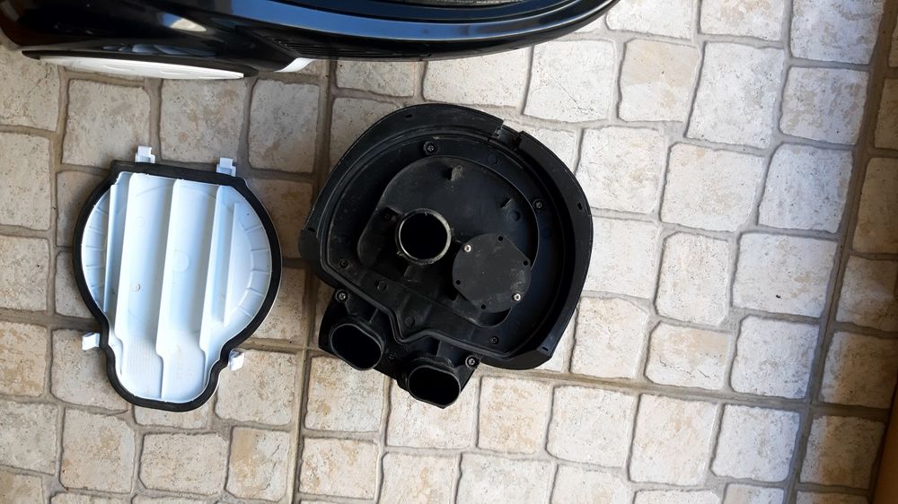 Aspirador Polti com caixa de origem