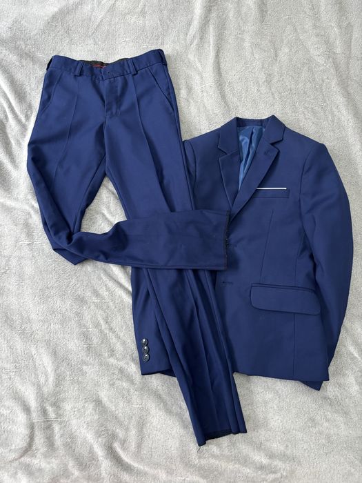 Granatowy garnitur komunijny slim (na 140 cm)