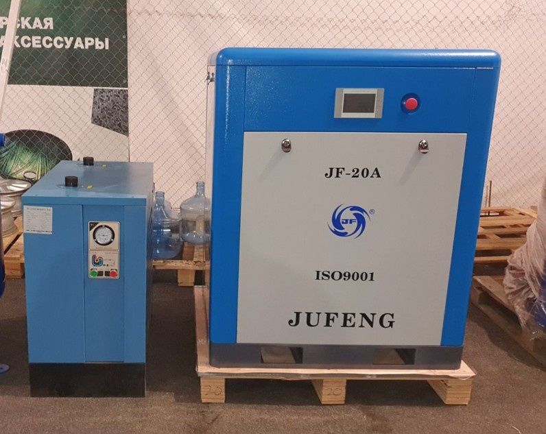 Винтовой компрессор 2,3 м/мин 8 бар 15 кВт 24мес гарантия - сервис