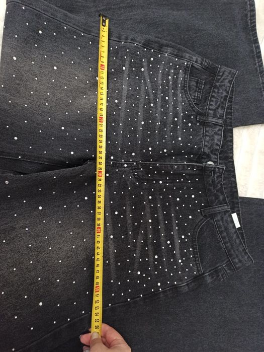 Джинси палаццо,широкі в камінці