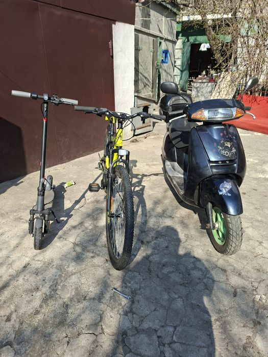 Продам  мопед,скутер,велосипед