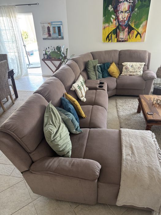 Vendo sofá de canto 8 lugares