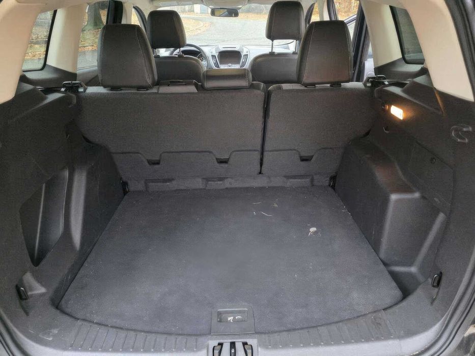 Ford Escape      2017