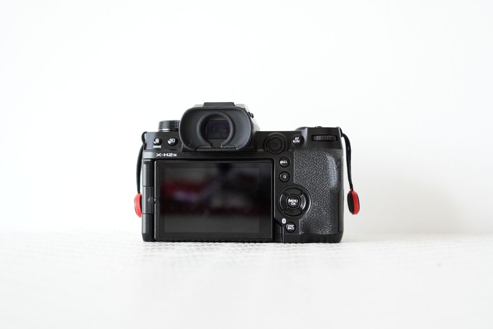 Fujifilm x-h2s como nova.