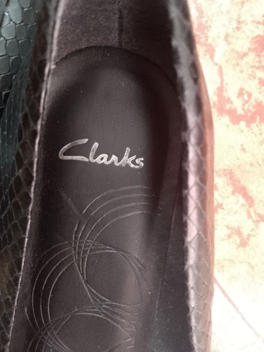 Балетки шкіряні(туфлі) Clarks 37 розміру.