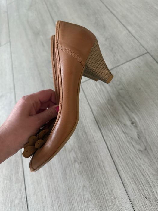 Buty na obcasie Lasocki skóra r.37