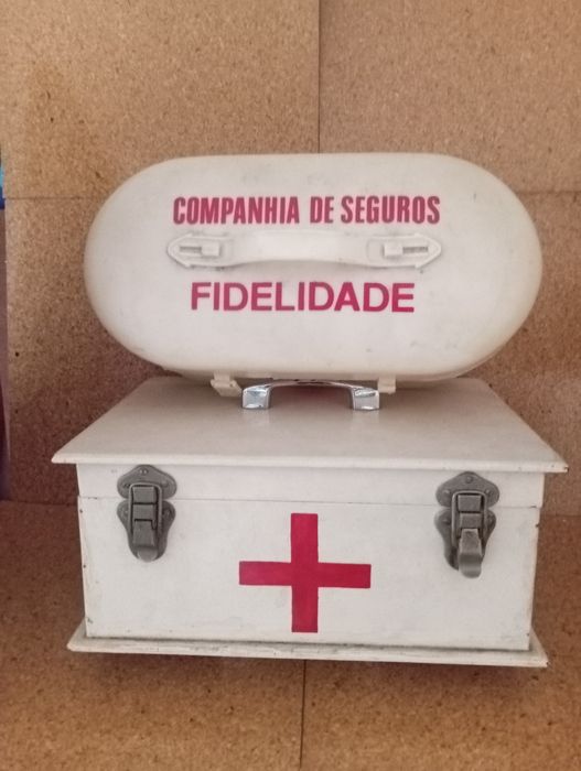 Caixa antiga da companhia de seguros