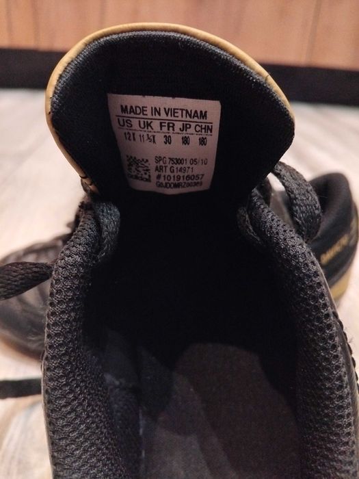 Sprzedam sportowe buty korki