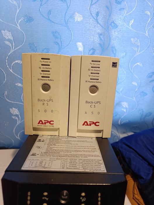 Безперебійник з 12/220 в