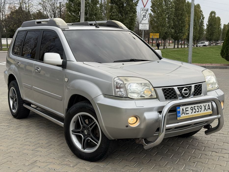 Nissan x-Trail повний привід