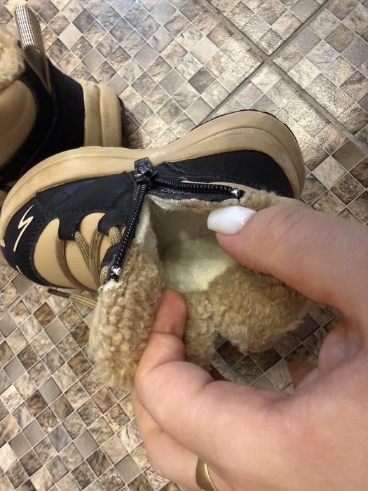 Зимові дитячі черевики 23 розмір