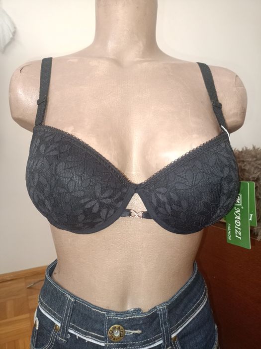 Biustonosz z push-up