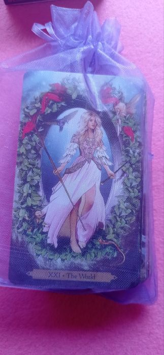 Vendo deck  "Wizards Tarot" novo