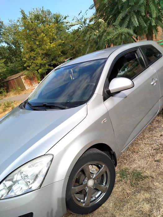 Продам kia ceed 2008 року