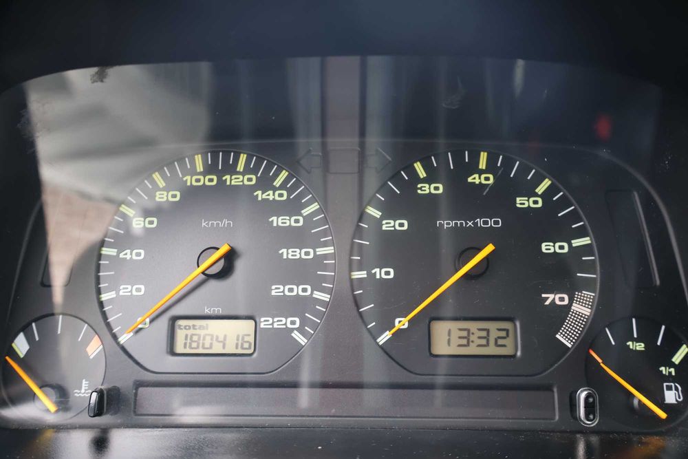 SEAT Cordoba / 1.4 i / 101 cv /1998