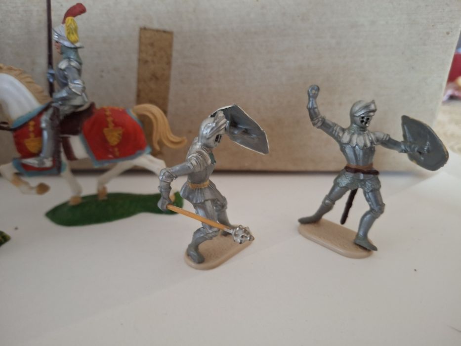 Conjunto figuras antigas mediavais elastolin historex