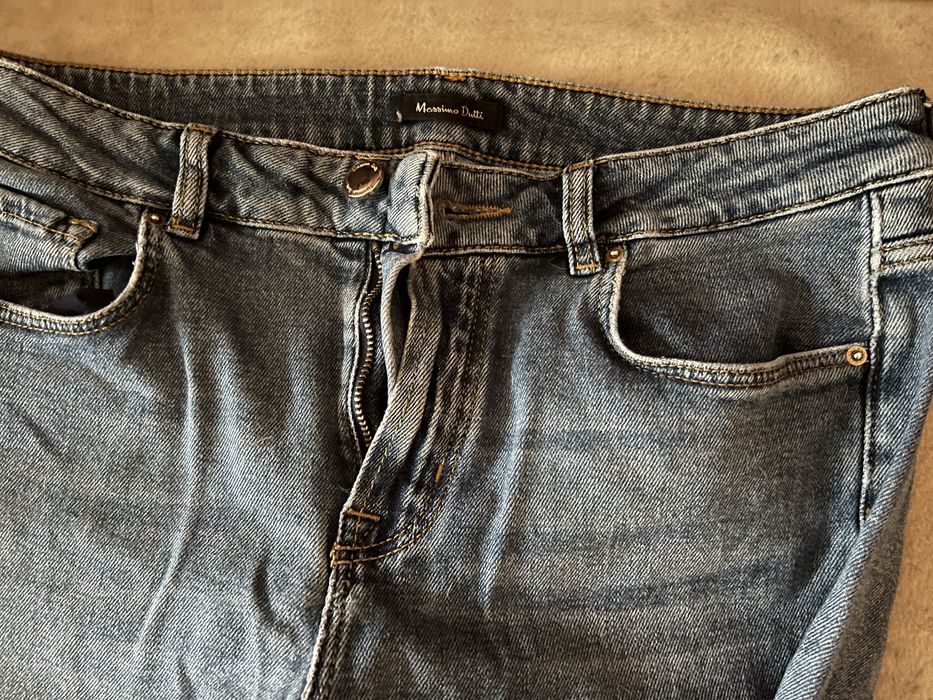 Jeansy marki Massimodutti
