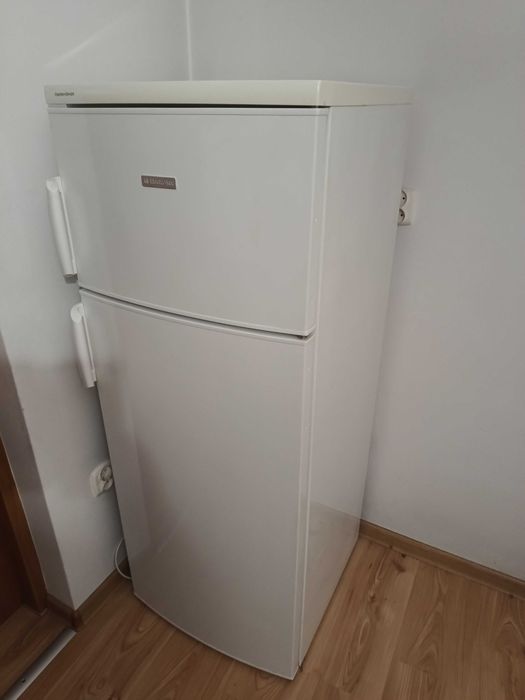 Lodówka z zamrażalnikem ELECTROLUX ENERGY SAVER zobacz
