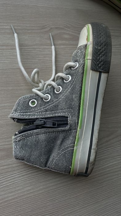 Хайтопи 26 розмір