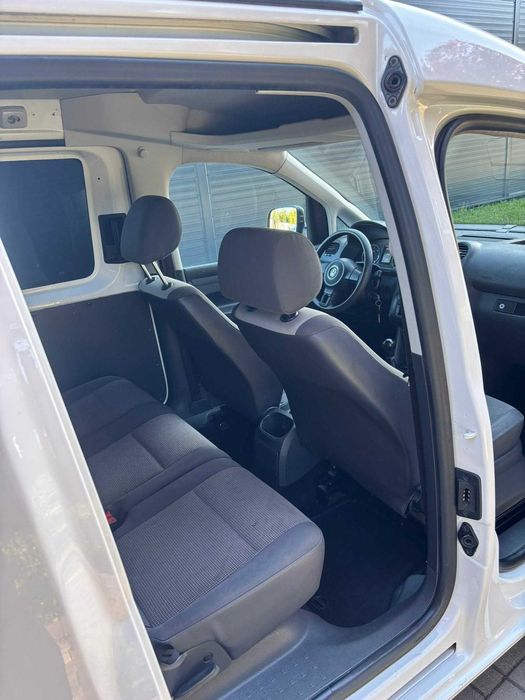 Volkswagen Caddy 1.6 tdi Life  ,osobowy .