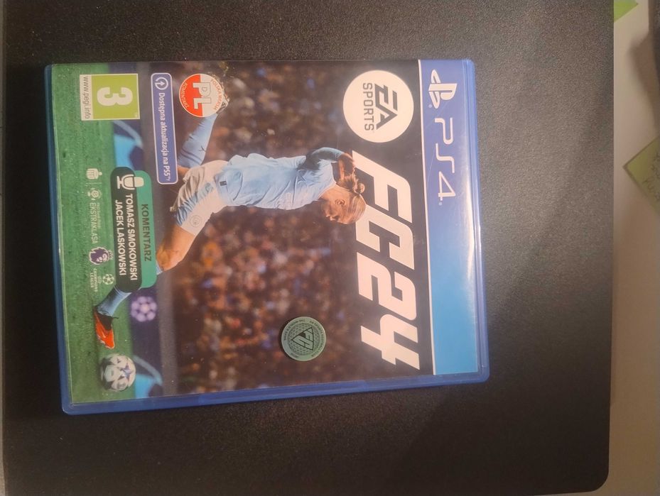 Sprzedam konsole PS4