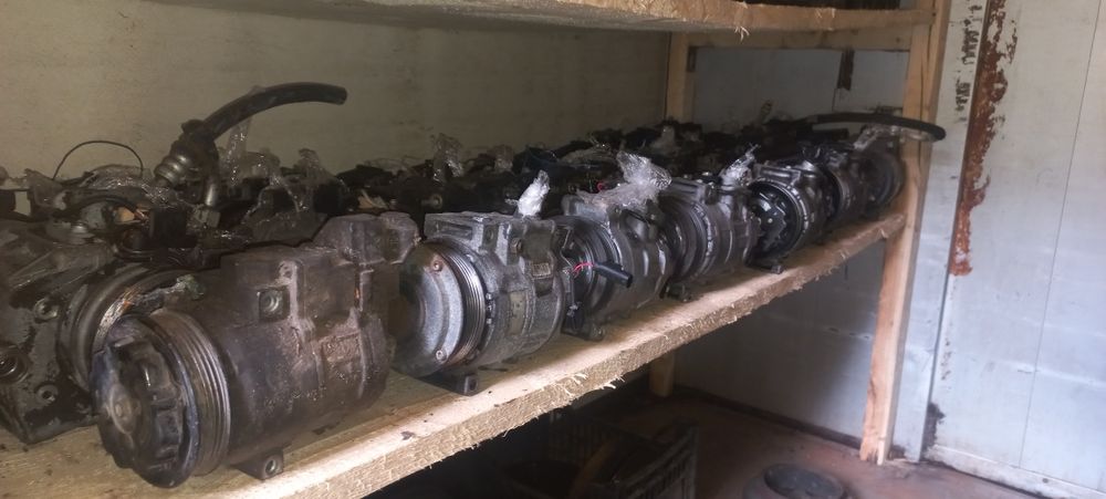 Компресор кондиціонера  w211 w204w203 w202 w124 w220 a168 ml 163 w140