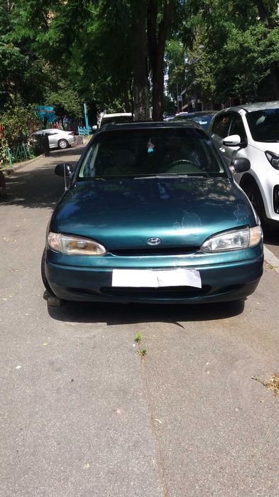 Автомобиль Хюндай Акцент 1995 год