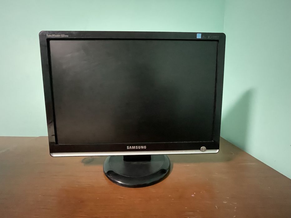 Монітор SAMSUNG