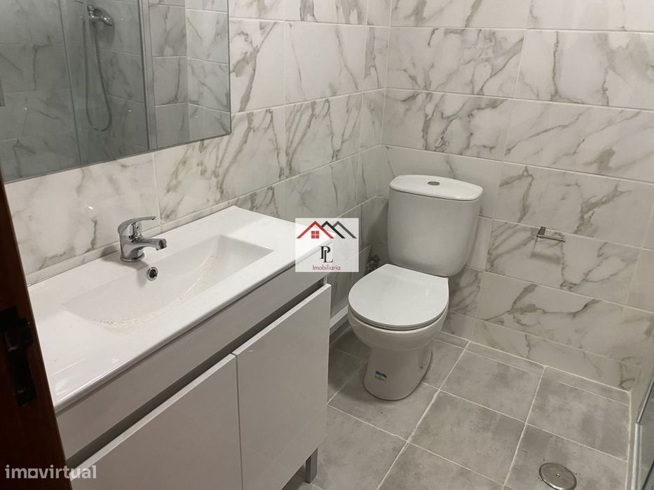 Apartamento T1 para arrendar em Buarcos (A101PV)