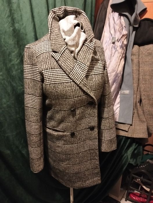 Płaszcz damski,w kratkę, czarno-biały